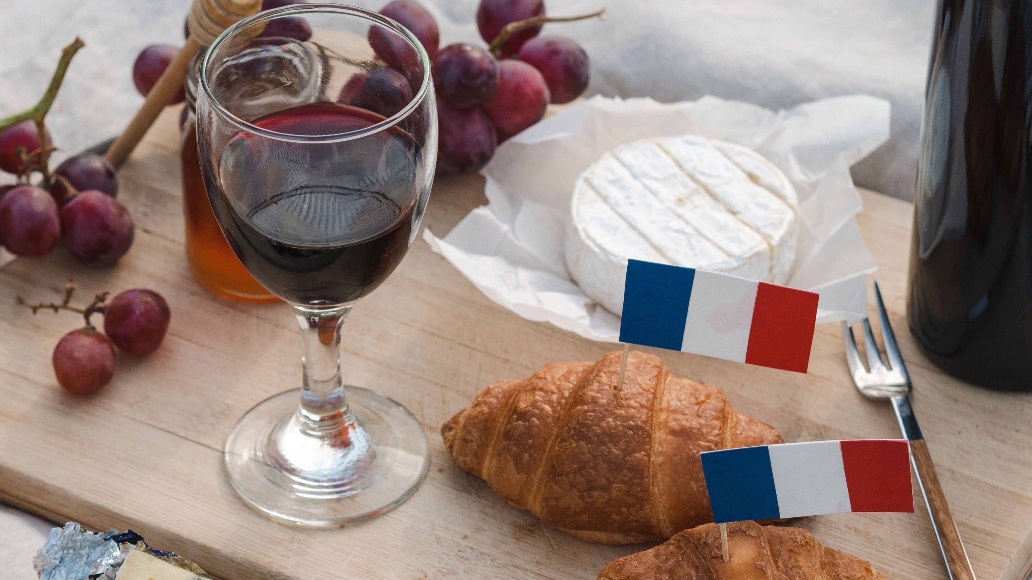 Vive le Vin Français: Five Wines for Bastille Day